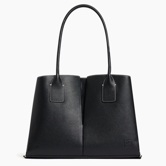 Le Tanneur Brand New Large Elena Bag. Elegant Tote Bag in Grained Leather - Picture 16 of 16